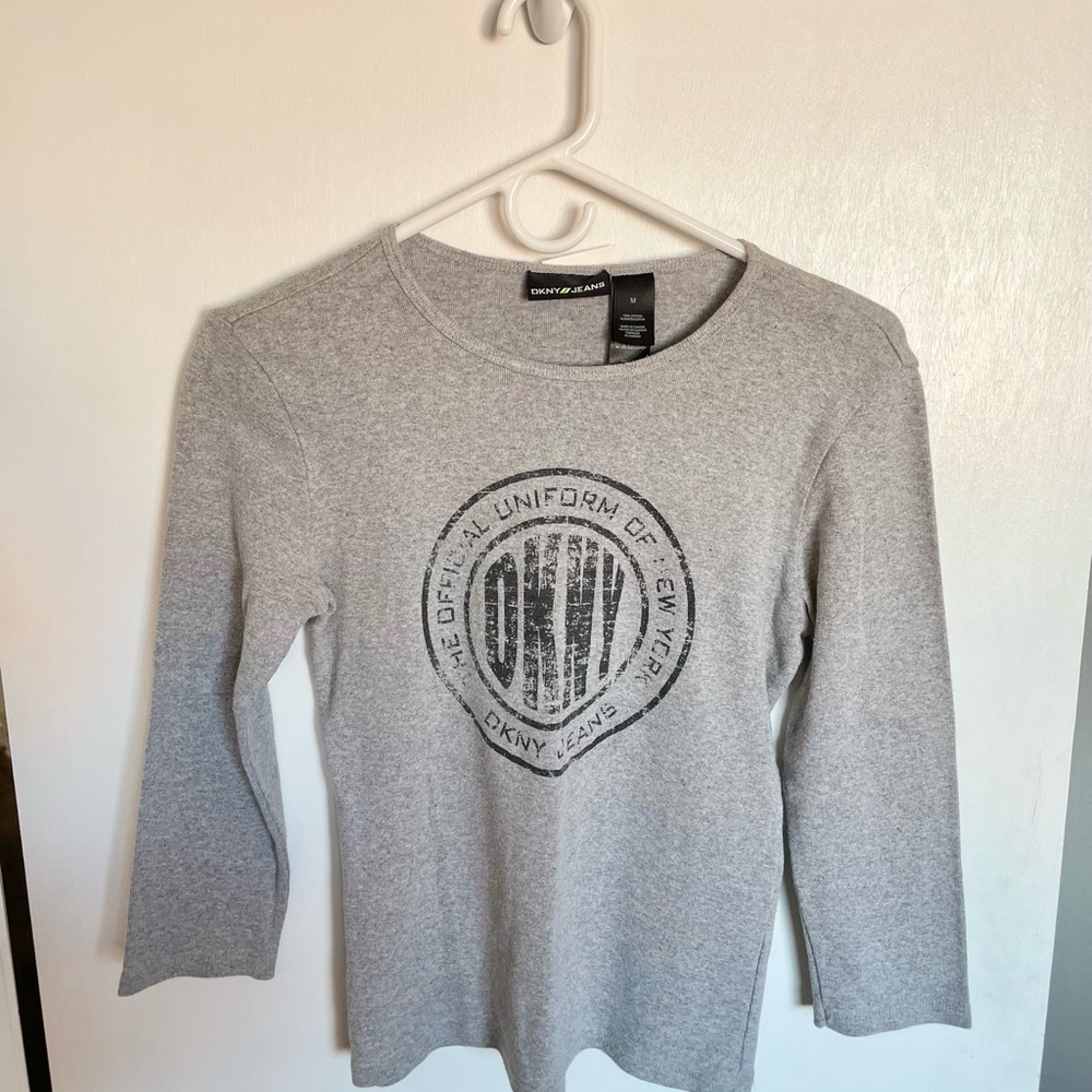 DKNY Jeans Crewneck Logo Top - Size M - Picture 3 of 11